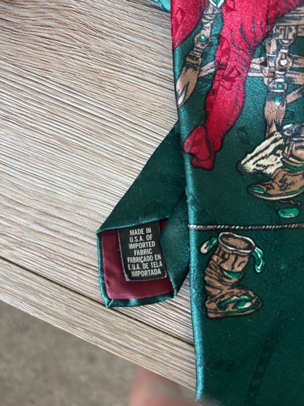 Vintage Hallmark Christmas Tie - Picture 2 of 3